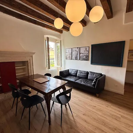 Casa Vellia * Brescia